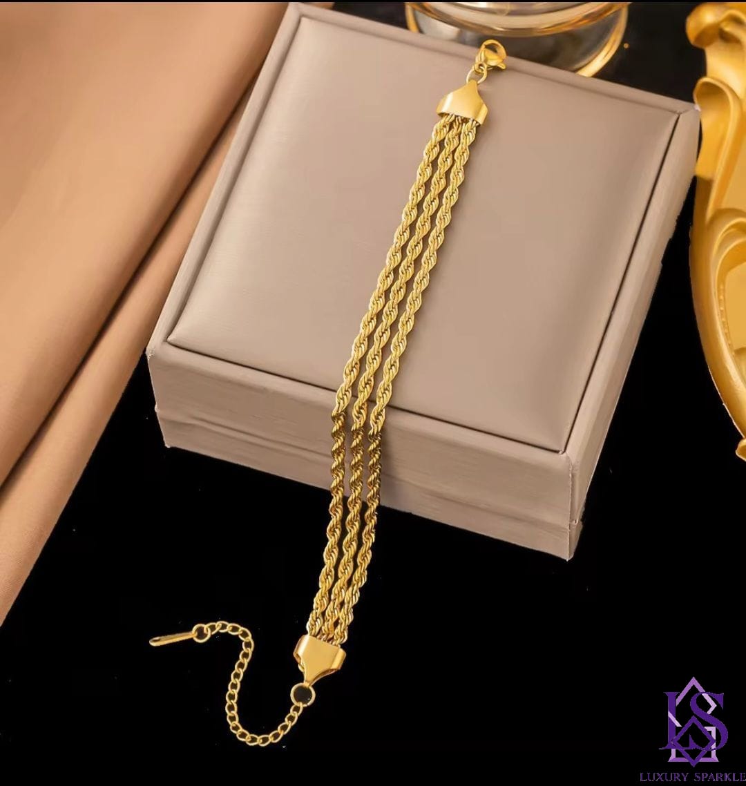 Stainless tri-rope style gold plated bracelet ✨️