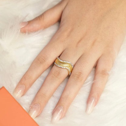 Elysian band ring