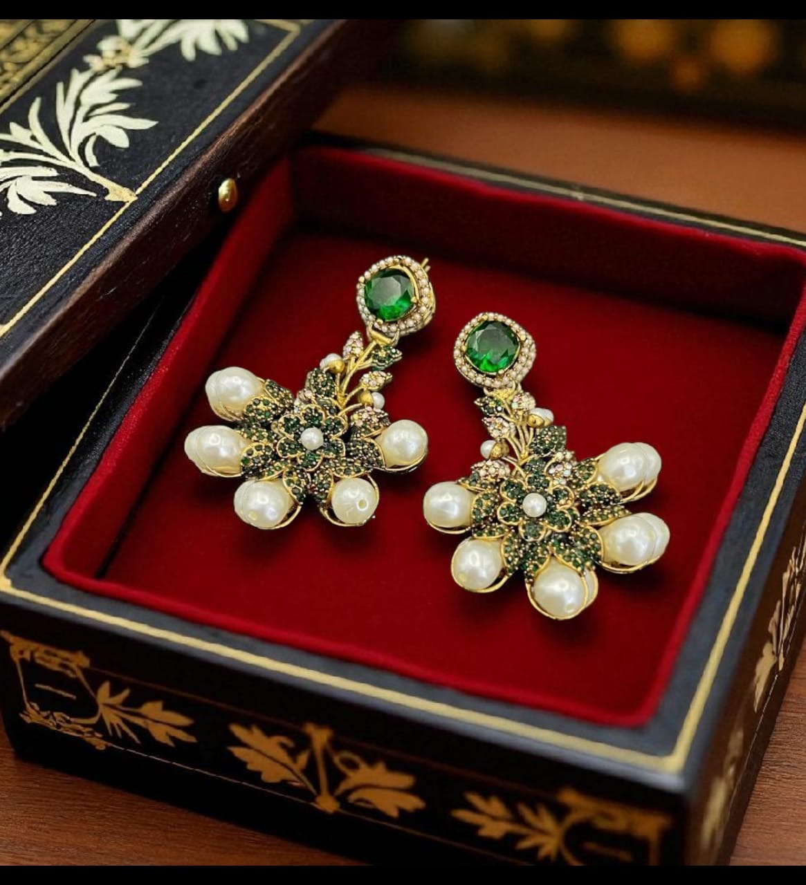 Turkish pearl zircon earings