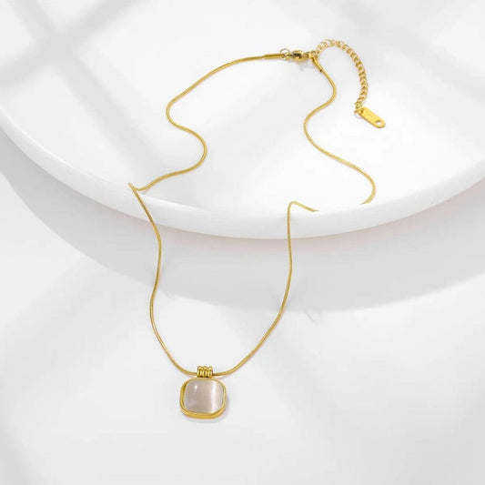 IVY Radiance necklace