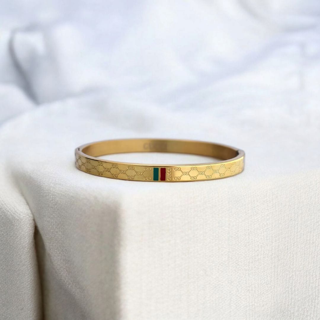 Stainless steel Gucci hand cuff