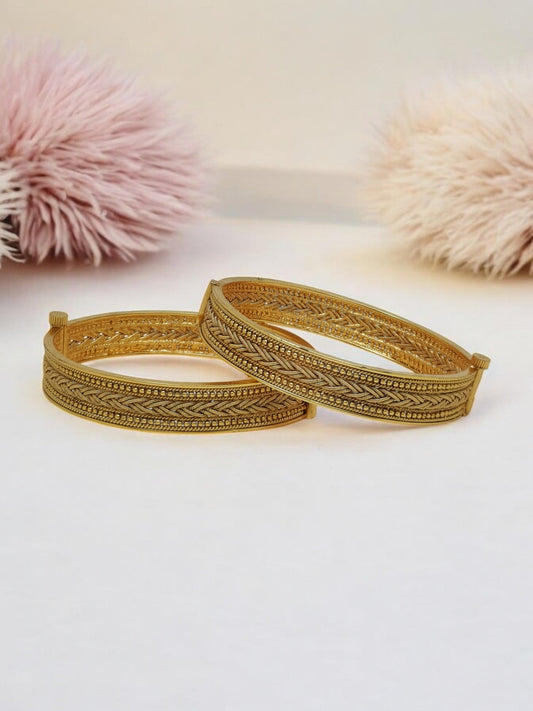 Rajwari bangle