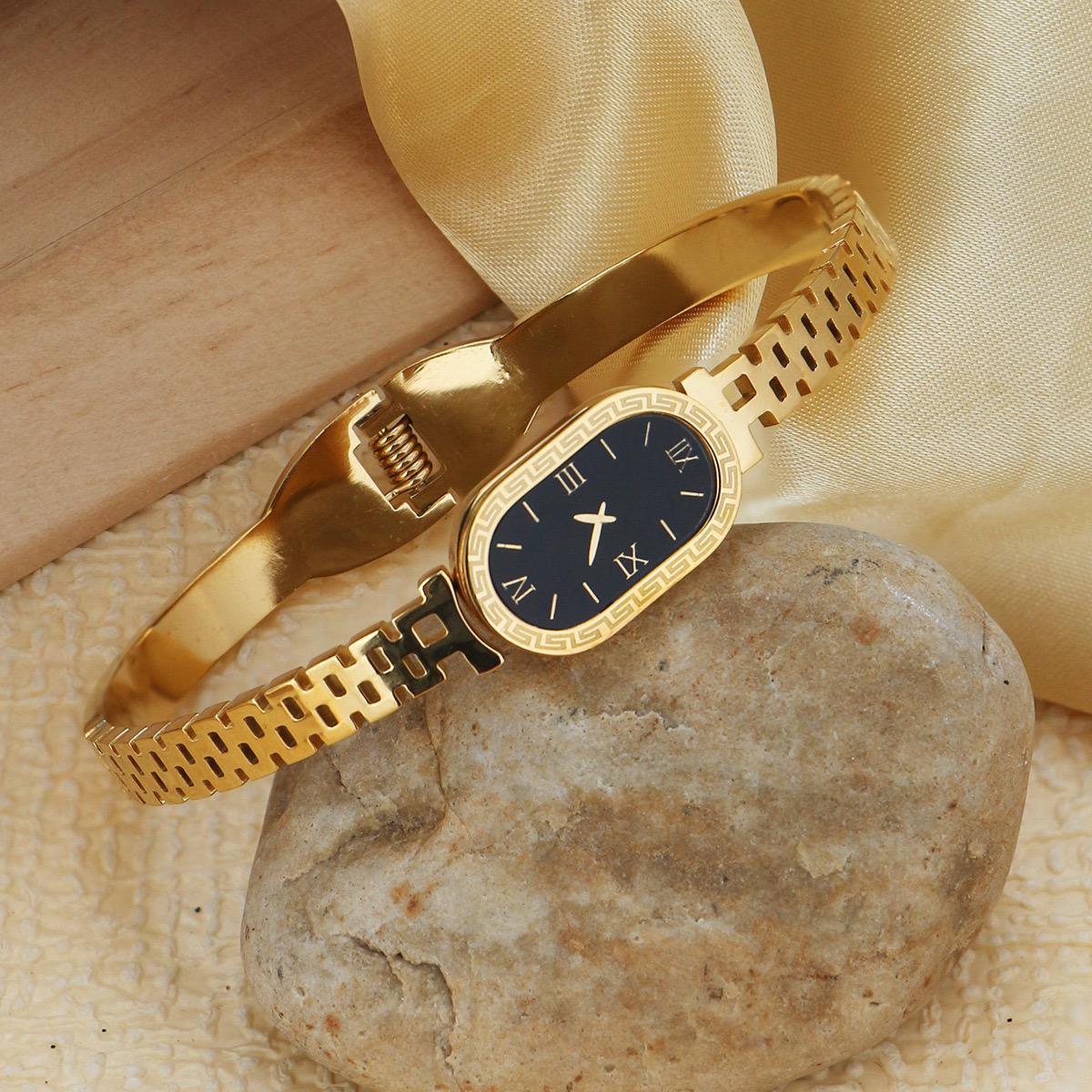 Elegant watch style bracelet