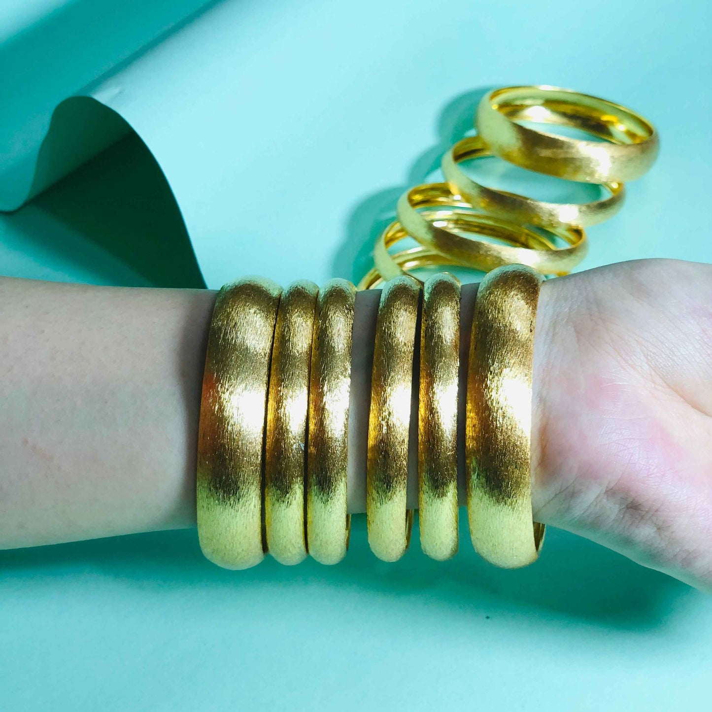 Gold plated textured bangles
