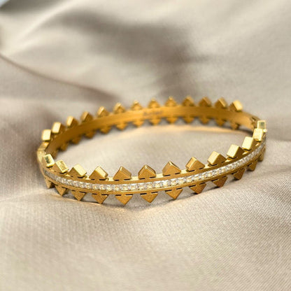 Gold diamond accented-geometrical handcuff