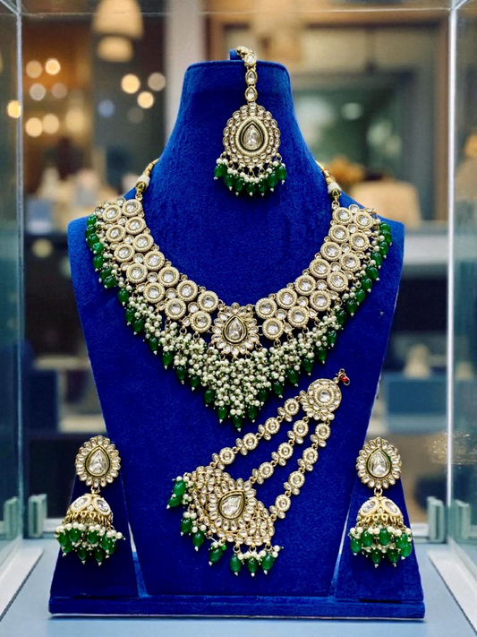 Beautiful emerald kundan bridal set indian style