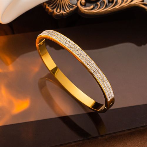 Gold plated triple line America diamond handcuff