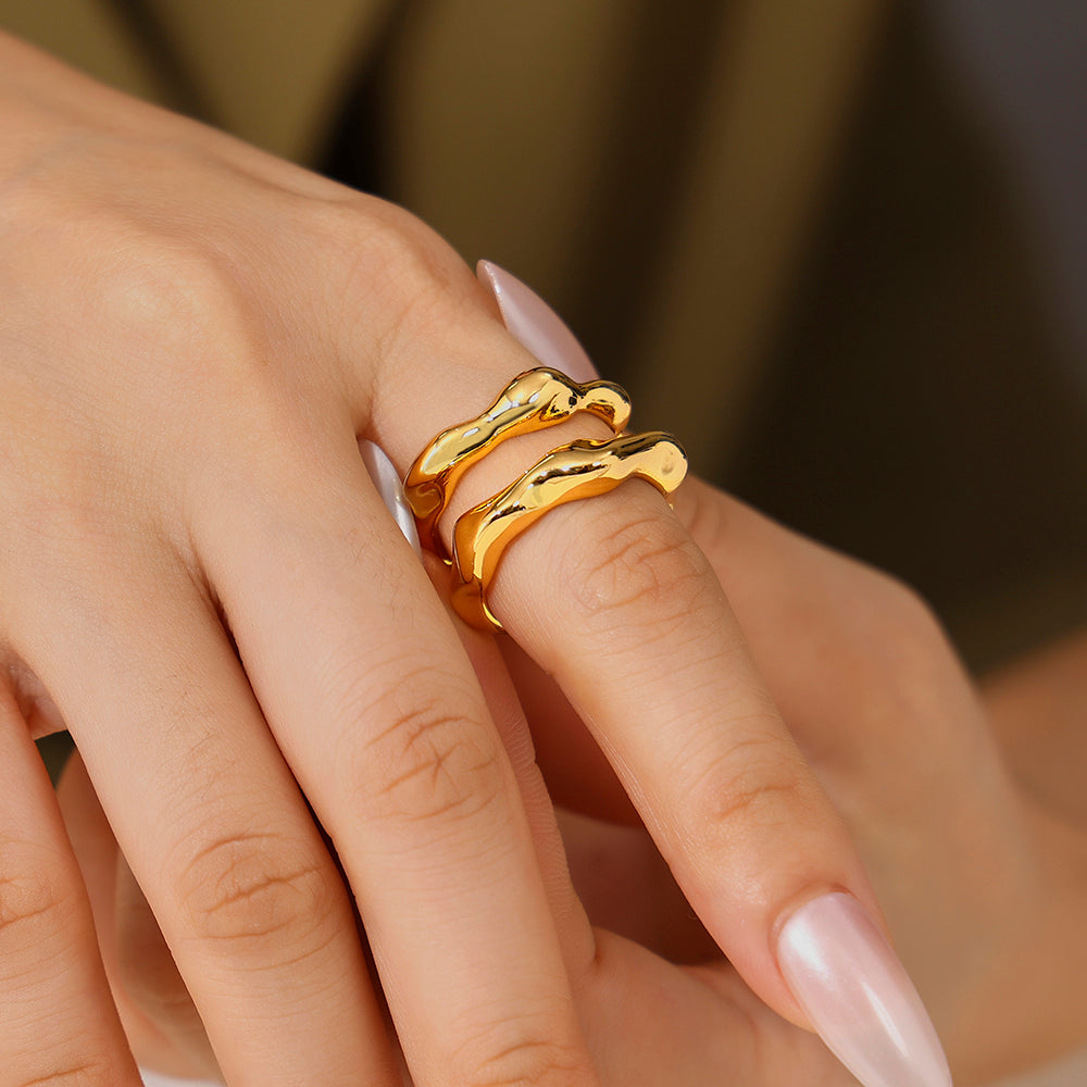 Round irregular ring