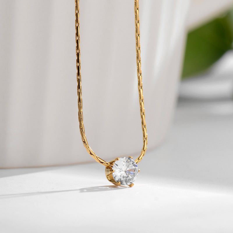 Beautiful diamond cut necklace